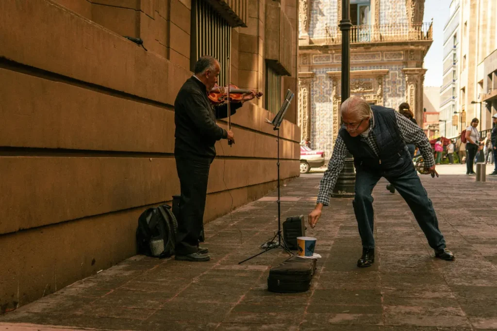 La caída de la población húngara refleja décadas de baja natalidad y emigración
